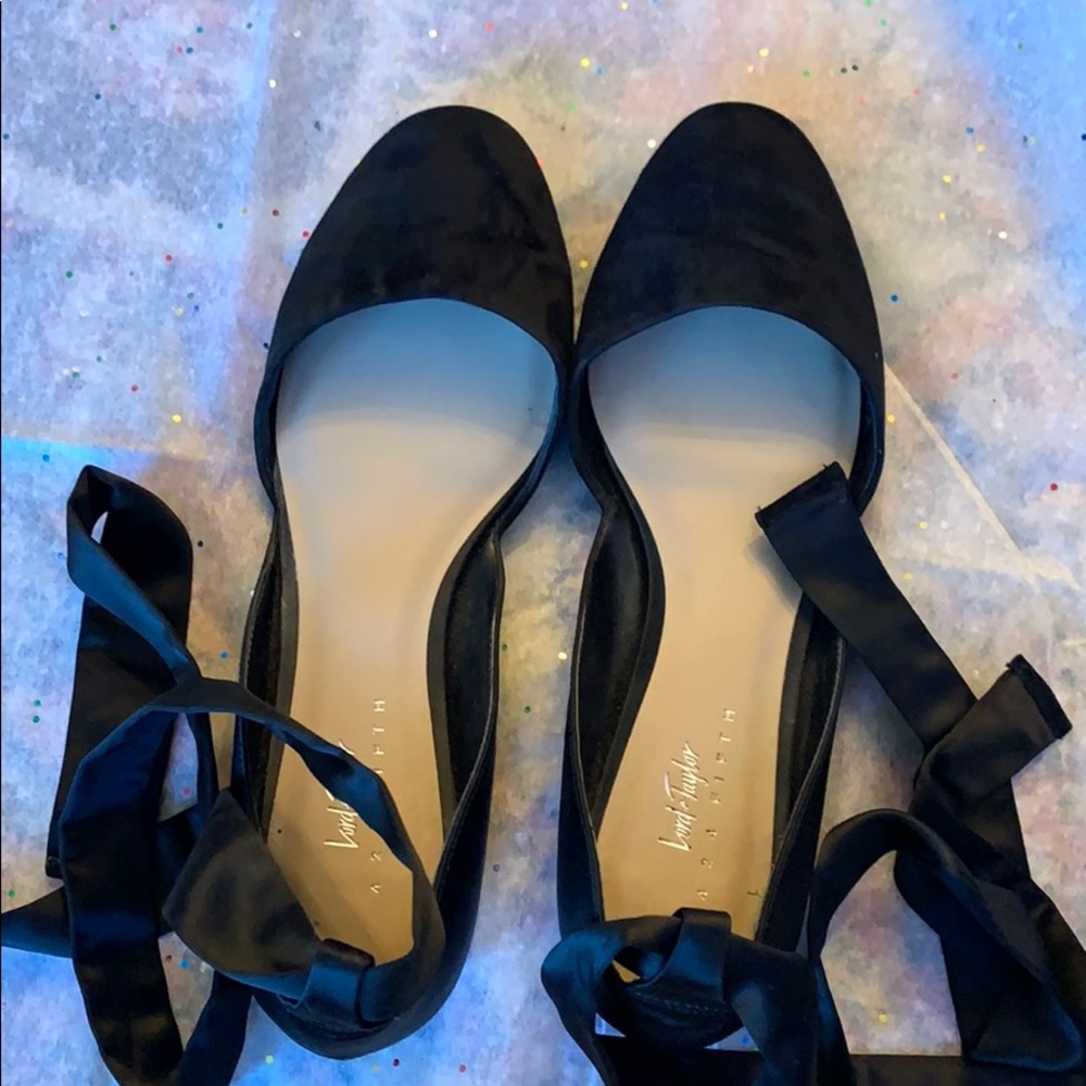Shoe